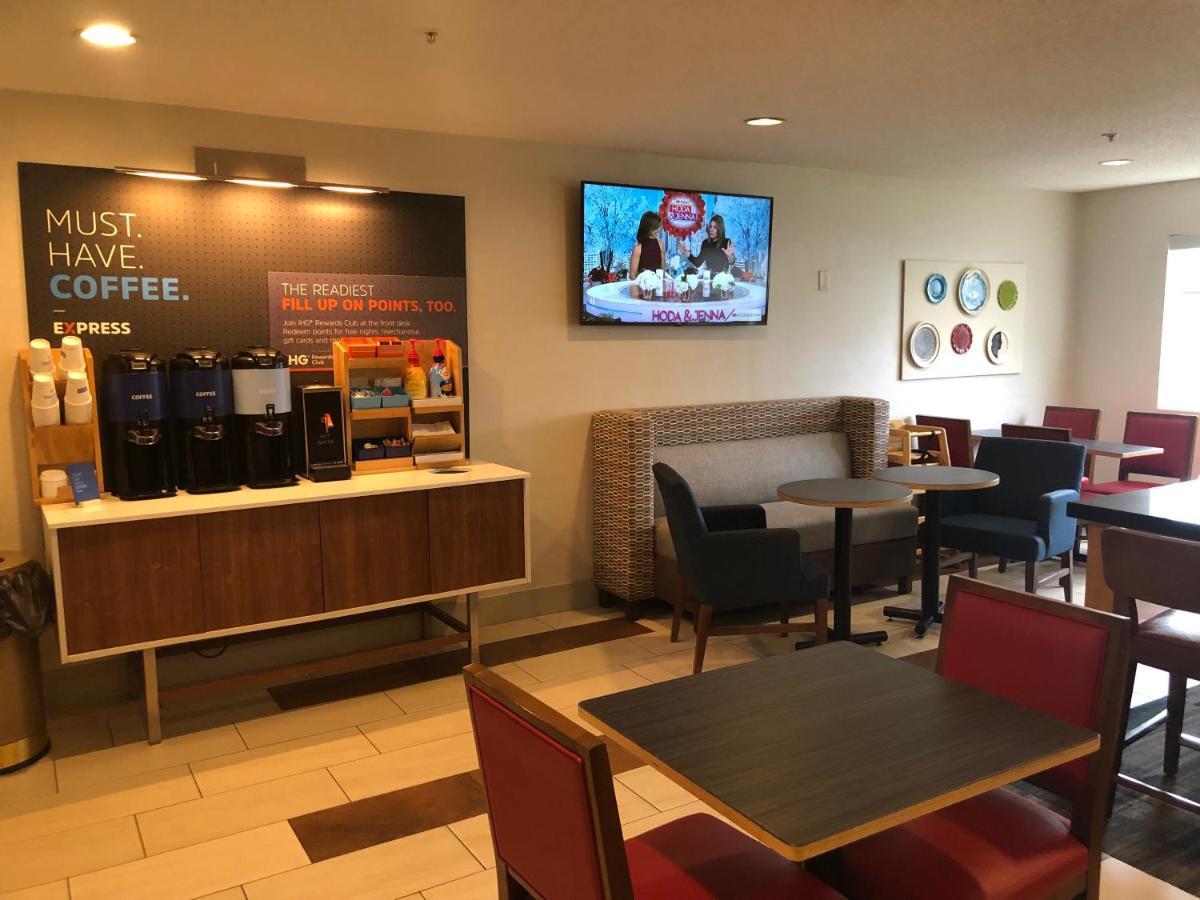 Holiday Inn Express Mt. Vernon By Ihg Mount Vernon Екстериор снимка