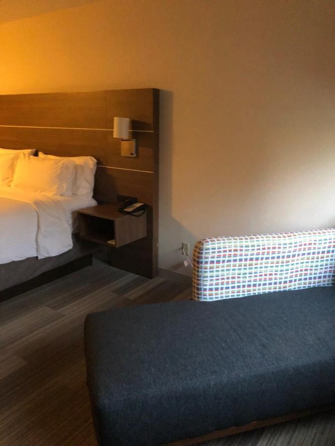 Holiday Inn Express Mt. Vernon By Ihg Mount Vernon Екстериор снимка